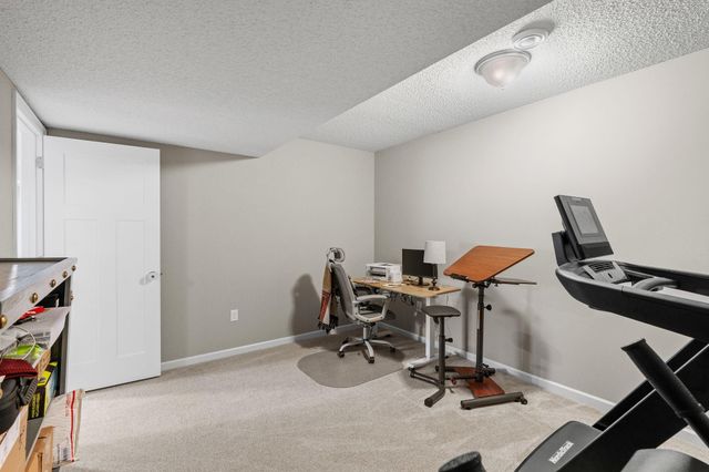 14004 Adrian Court, Rosemount, MN 55068