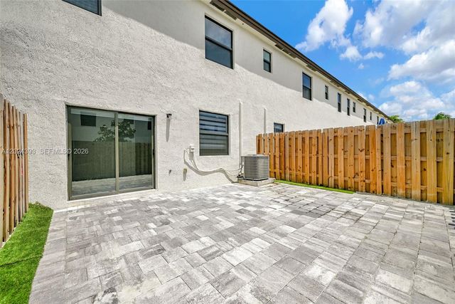 23124 SW 130th Ave, Miami, FL 33170