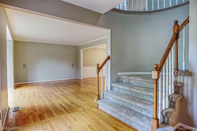 1346 Arbor Creek, Rochester Hills, MI 48306