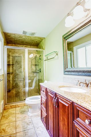 1346 Arbor Creek, Rochester Hills, MI 48306