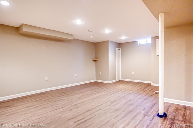 1346 Arbor Creek, Rochester Hills, MI 48306