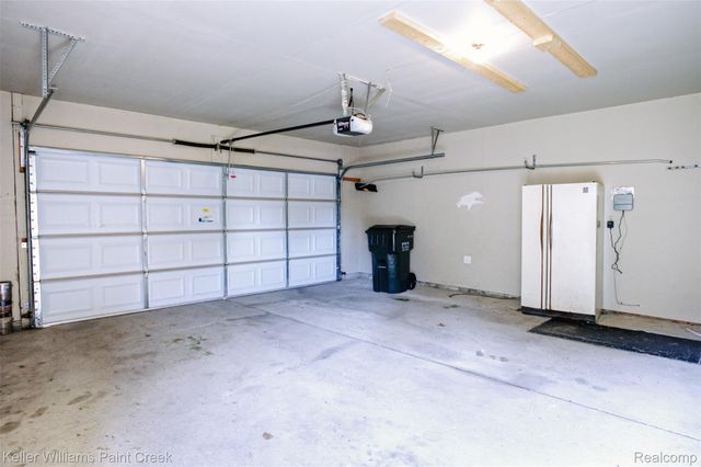 1346 Arbor Creek, Rochester Hills, MI 48306