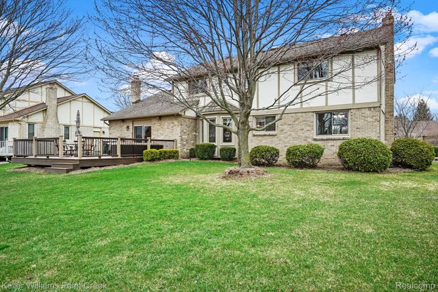 1346 Arbor Creek, Rochester Hills, MI 48306