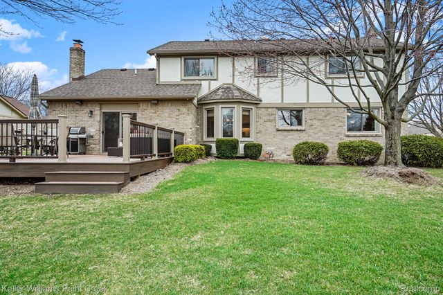 1346 Arbor Creek, Rochester Hills, MI 48306