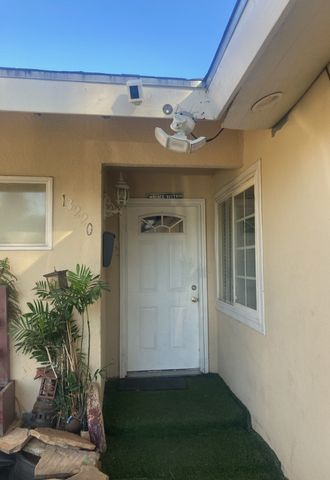 13220 Tripoli Avenue, Sylmar (los Angeles), CA 91342