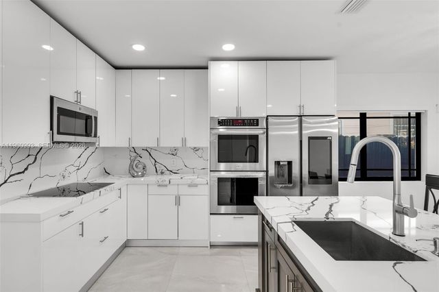 66 NW 73rd Place, Miami, FL 33126