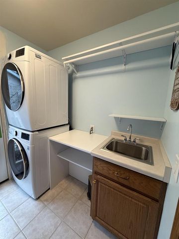 201 JENNA DRIVE, Unknown, WI 53593