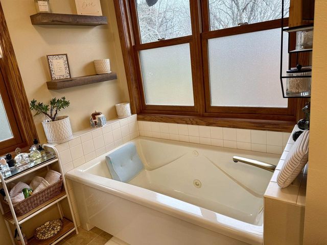 201 JENNA DRIVE, Unknown, WI 53593