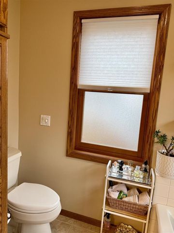 201 JENNA DRIVE, Unknown, WI 53593