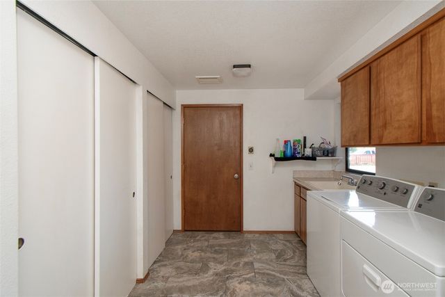1801 Harborcrest Place, Port Angeles, WA 98362