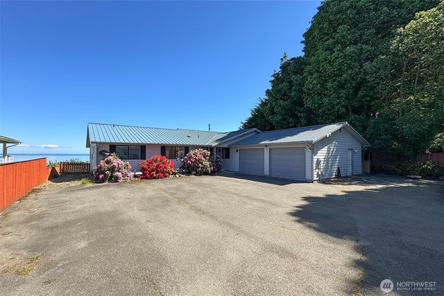 1801 Harborcrest Place, Port Angeles, WA 98362