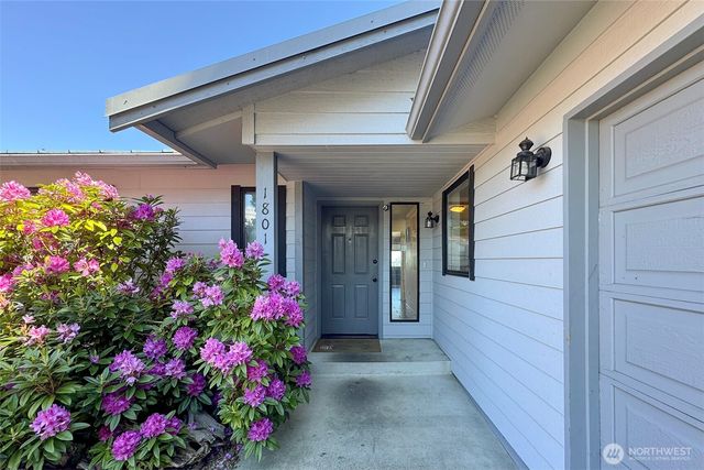 1801 Harborcrest Place, Port Angeles, WA 98362