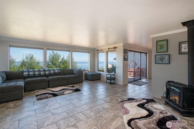 1801 Harborcrest Place, Port Angeles, WA 98362