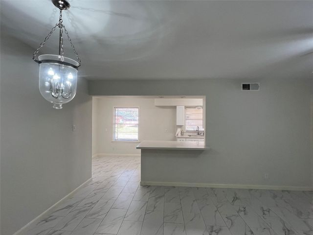 5103 Creekbend Drive, Houston, TX 77035