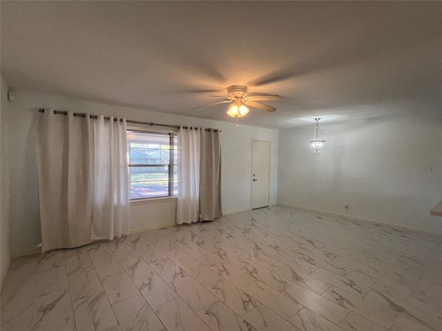 5103 Creekbend Drive, Houston, TX 77035
