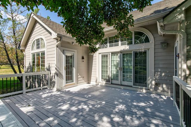 13598 Village Court, Clive, IA 50325