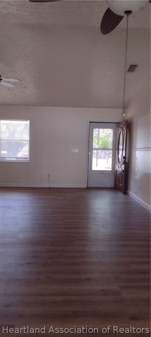 339 Comanche Street NW, Lake Placid, FL 33852