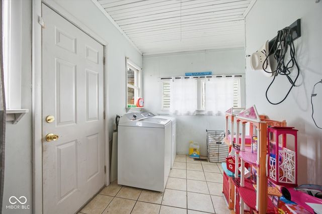 1051 Meridian Street, Shelbyville, IN 46176