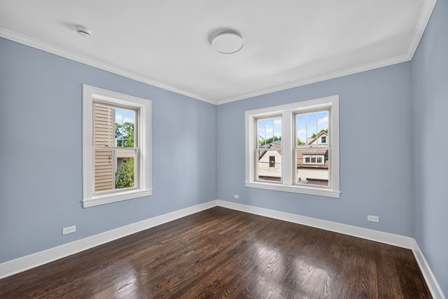 1101 S OAK PARK Avenue 2, Oak Park, IL 60304
