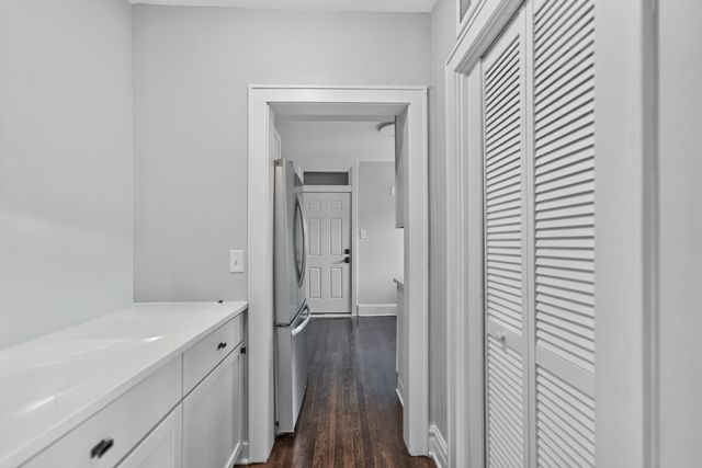 1101 S OAK PARK Avenue 2, Oak Park, IL 60304
