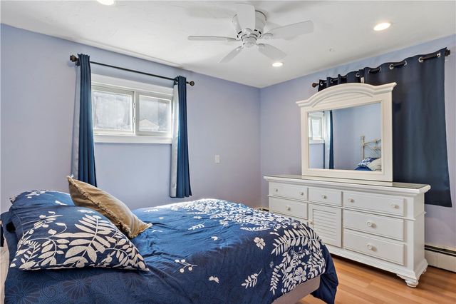 15 Mollusk Drive, North Kingstown, RI 02874