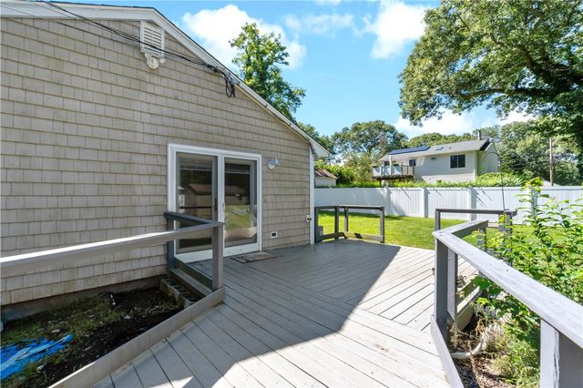 15 Mollusk Drive, North Kingstown, RI 02874