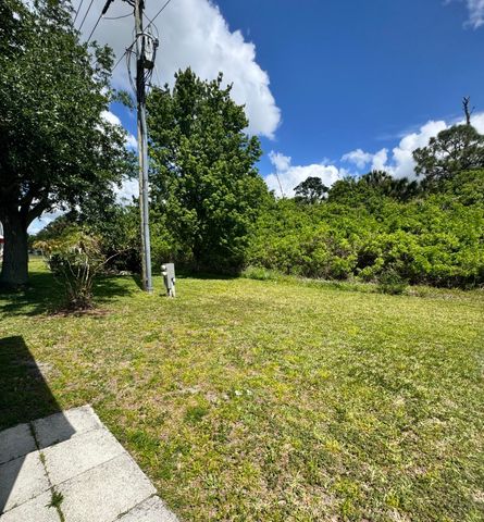 15146 Aguila Avenue, Fort Pierce, FL 34951