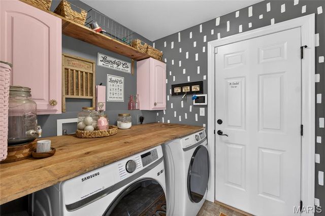 129 Hadley Grove Drive, Moscow Mills, MO 63362