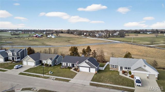 129 Hadley Grove Drive, Moscow Mills, MO 63362