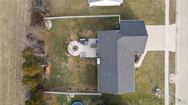 129 Hadley Grove Drive, Moscow Mills, MO 63362