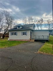 348 Laurentian Place, Southport, NY 14904