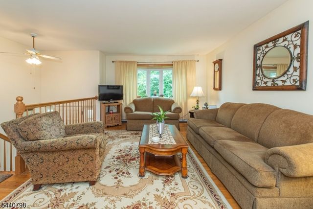 309 Knox Way, Hopatcong Boro, NJ 07843