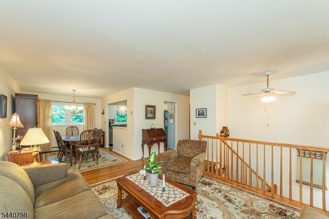 309 Knox Way, Hopatcong Boro, NJ 07843