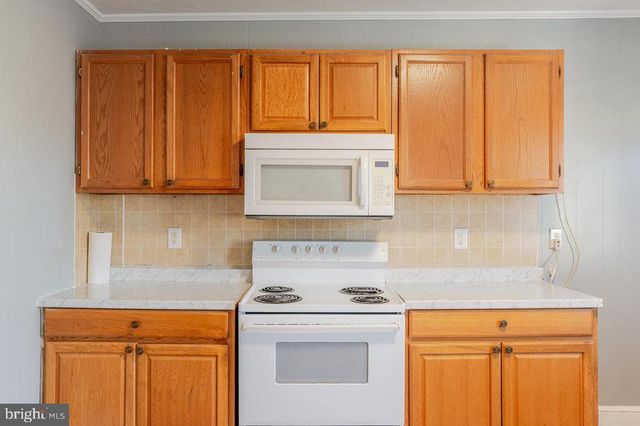 427 FOURTH ST, Shenandoah, VA 22849