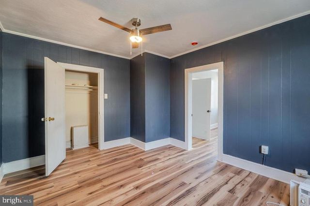 427 FOURTH ST, Shenandoah, VA 22849