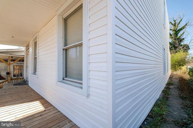 427 FOURTH ST, Shenandoah, VA 22849