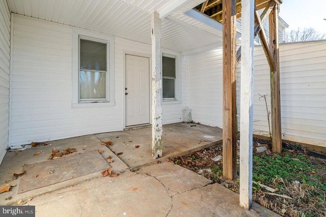 427 FOURTH ST, Shenandoah, VA 22849