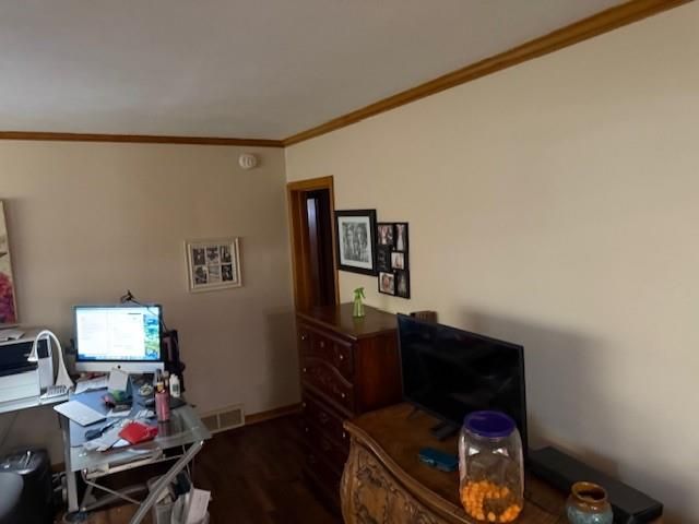 1217 W 36th St Street S, Independence, MO 64055