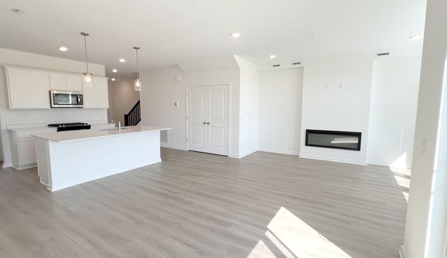 14473 103rd Place N, Maple Grove, MN 55369