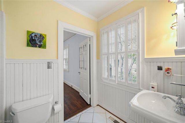 2540 Buena Vista Road, Winston-salem, NC 27104