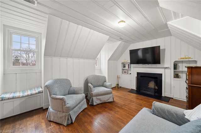 2540 Buena Vista Road, Winston-salem, NC 27104