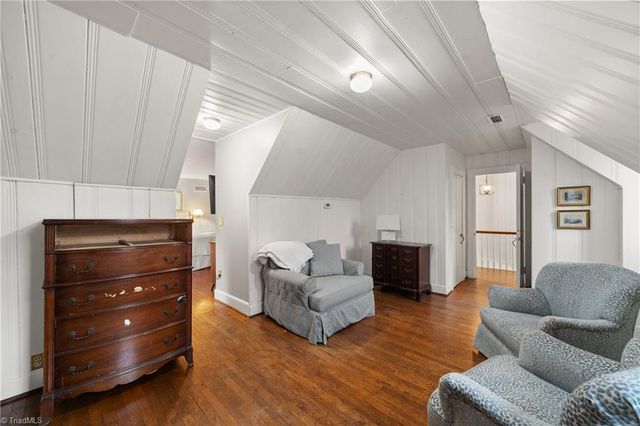 2540 Buena Vista Road, Winston-salem, NC 27104