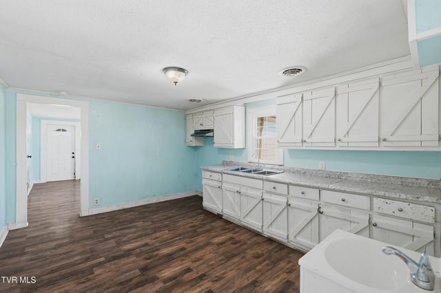 40 Mount Pleasant Circle, Greeneville, TN 37743