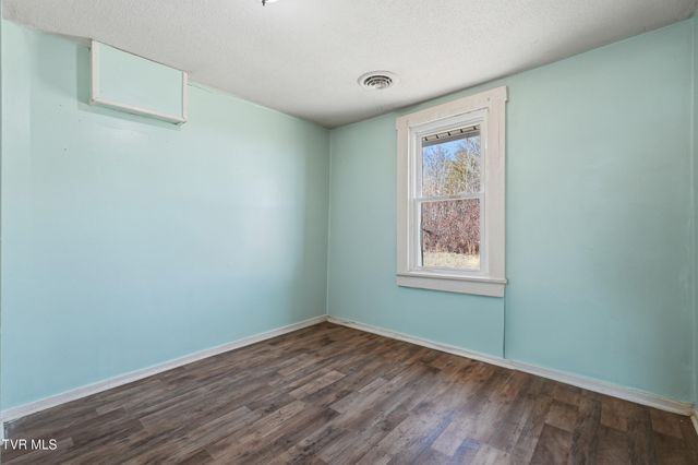 40 Mount Pleasant Circle, Greeneville, TN 37743