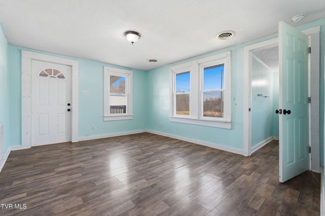 40 Mount Pleasant Circle, Greeneville, TN 37743