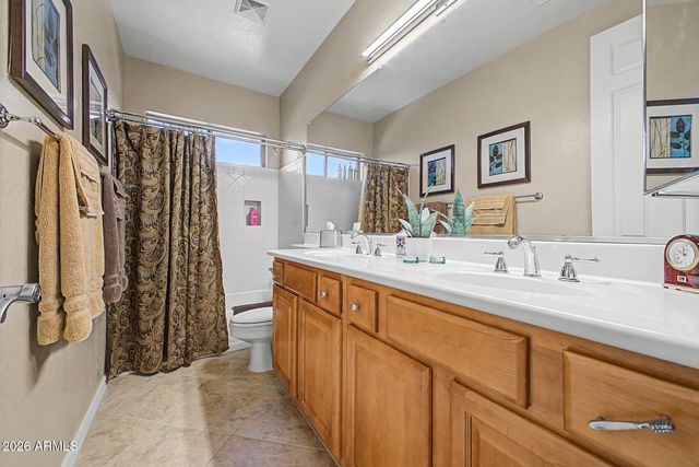 2209 S SAILORS Way, Gilbert, AZ 85295