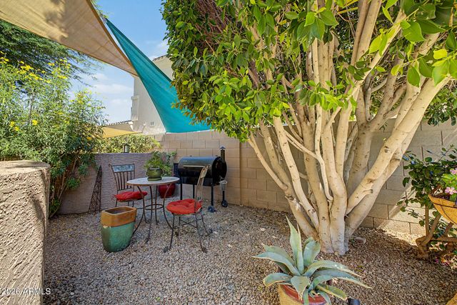 2209 S SAILORS Way, Gilbert, AZ 85295