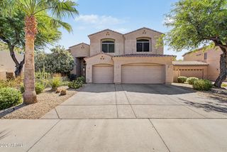 2209 S SAILORS Way, Gilbert, AZ 85295