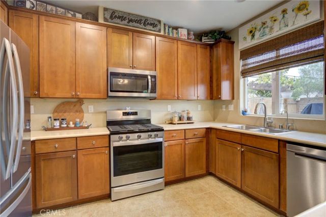 917 W Anthony Place, Santa Maria, CA 93458