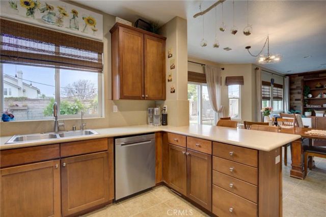 917 W Anthony Place, Santa Maria, CA 93458
